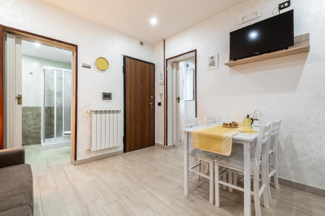 Yhellow Home Comfy Apartment Bari Buitenkant foto
