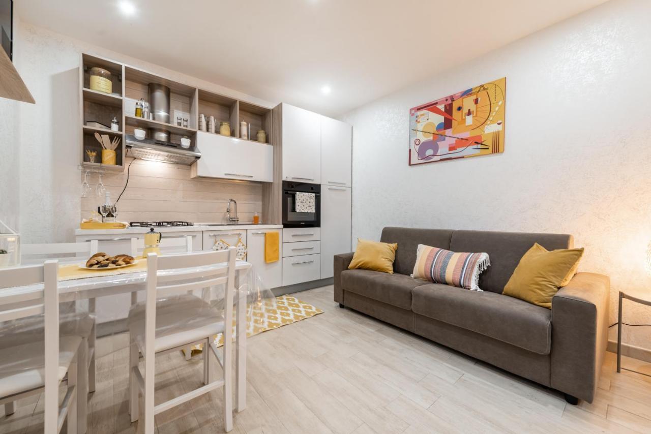 Yhellow Home Comfy Apartment Bari Buitenkant foto